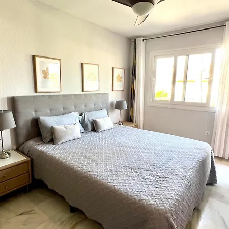 度假居 4 Bedroom House Near Marbella Beach